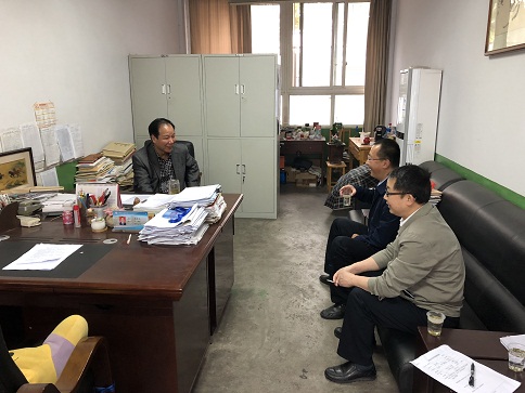 走访汉台中学.JPG