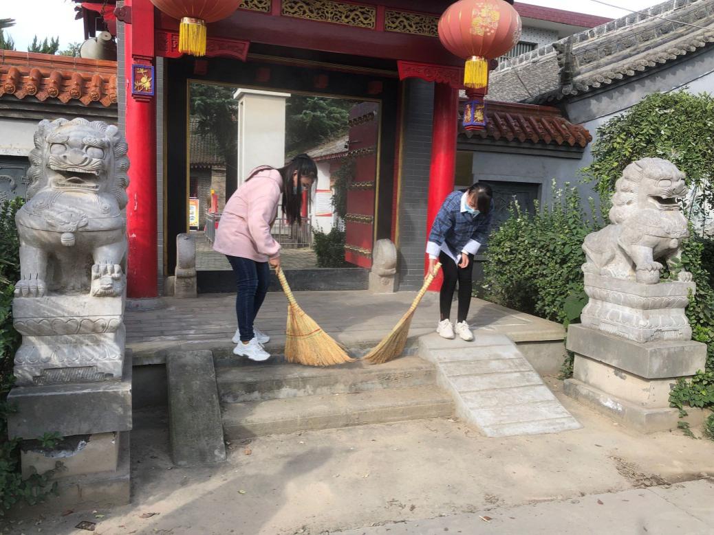 说明: E:\学院党建(2019.3)\支部活动与照片\202010.21主题当日活动,义务劳动\QQ图片20201023111200.jpg