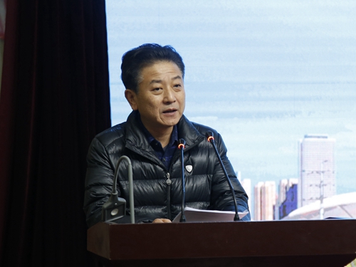 南通市人才服务中心主任张泉发言.JPG