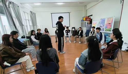 http://www.xsyu.edu.cn/__local/5/8B/C5/B8D09E4C722DE531694F857F554_EA8C9C49_2D8DB.jpg