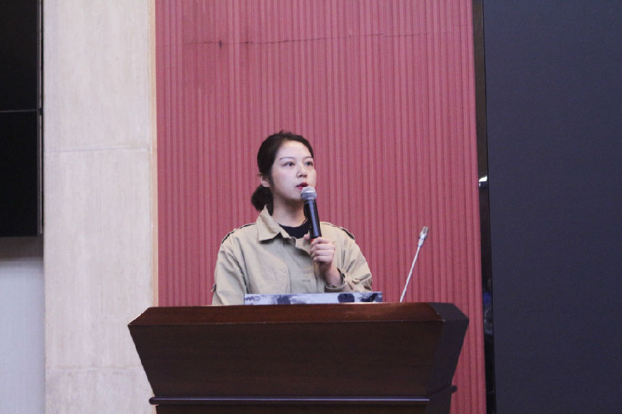 19级年级大会5.jpg